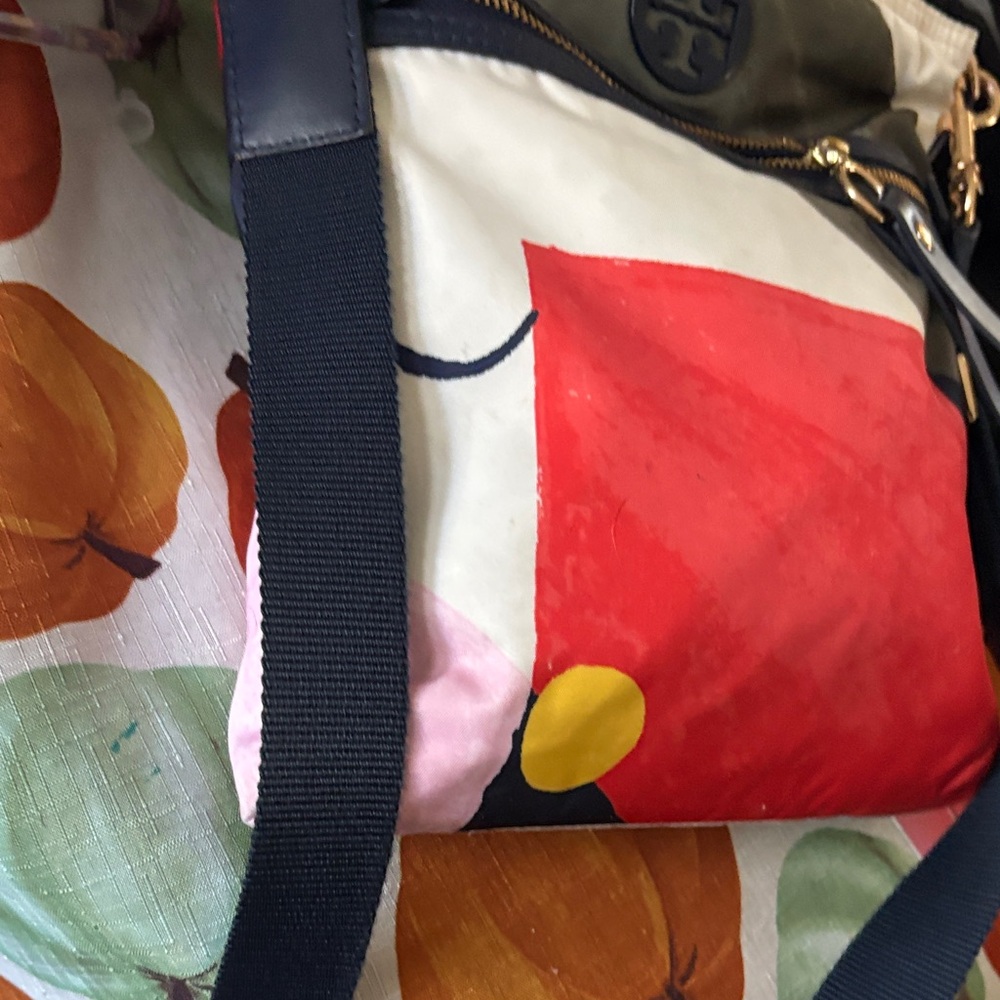 Tory Burch Red and Cream Crossbody Bag - Picture 5 of 9